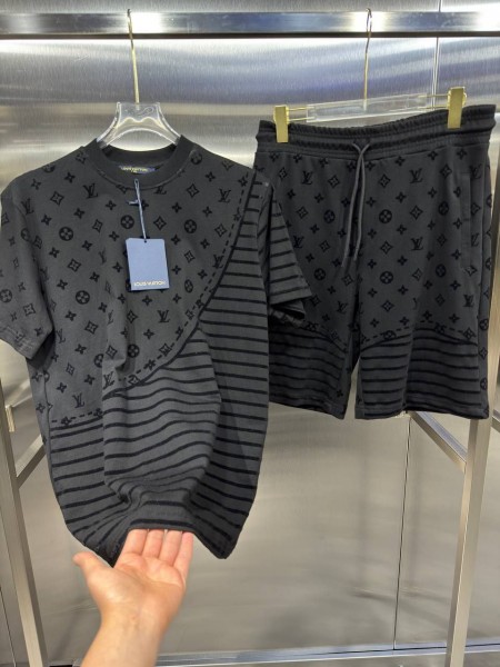Мужской Комплект Louis Vuitton