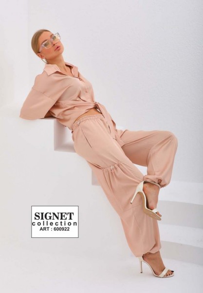 Женский Костюм Signet 