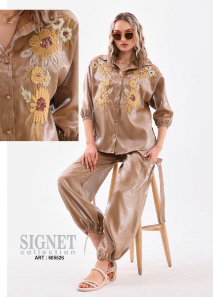 Женский Костюм Signet 