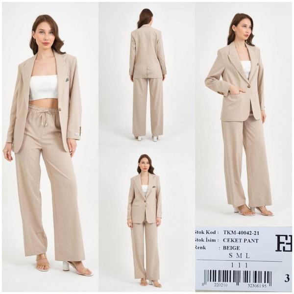 Женский Костюм Free Fashion