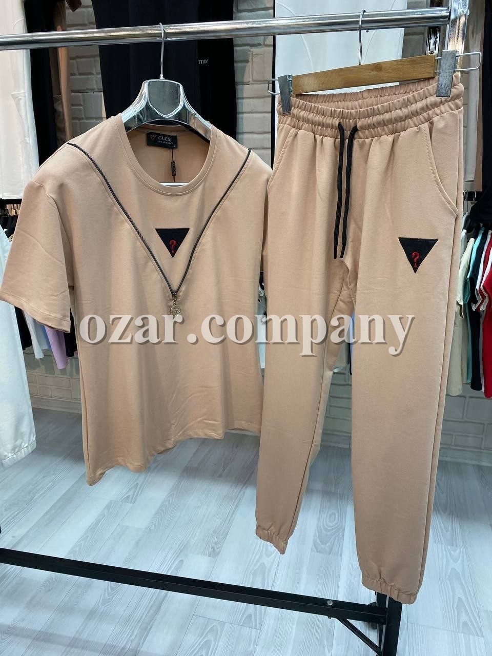 Женский Костюм Guess