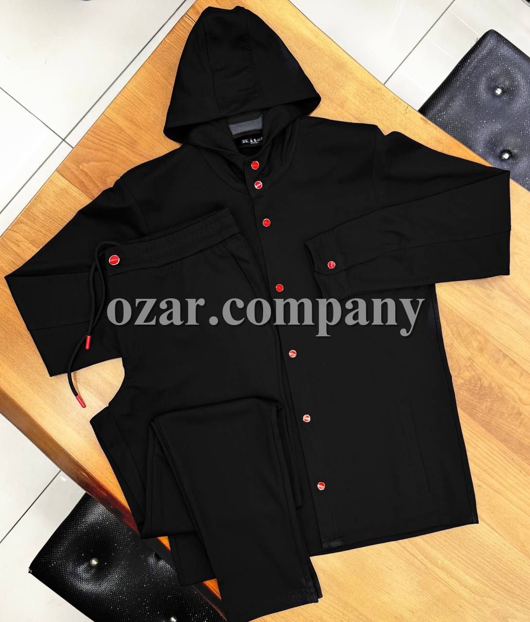 Мужской Костюм Kiton