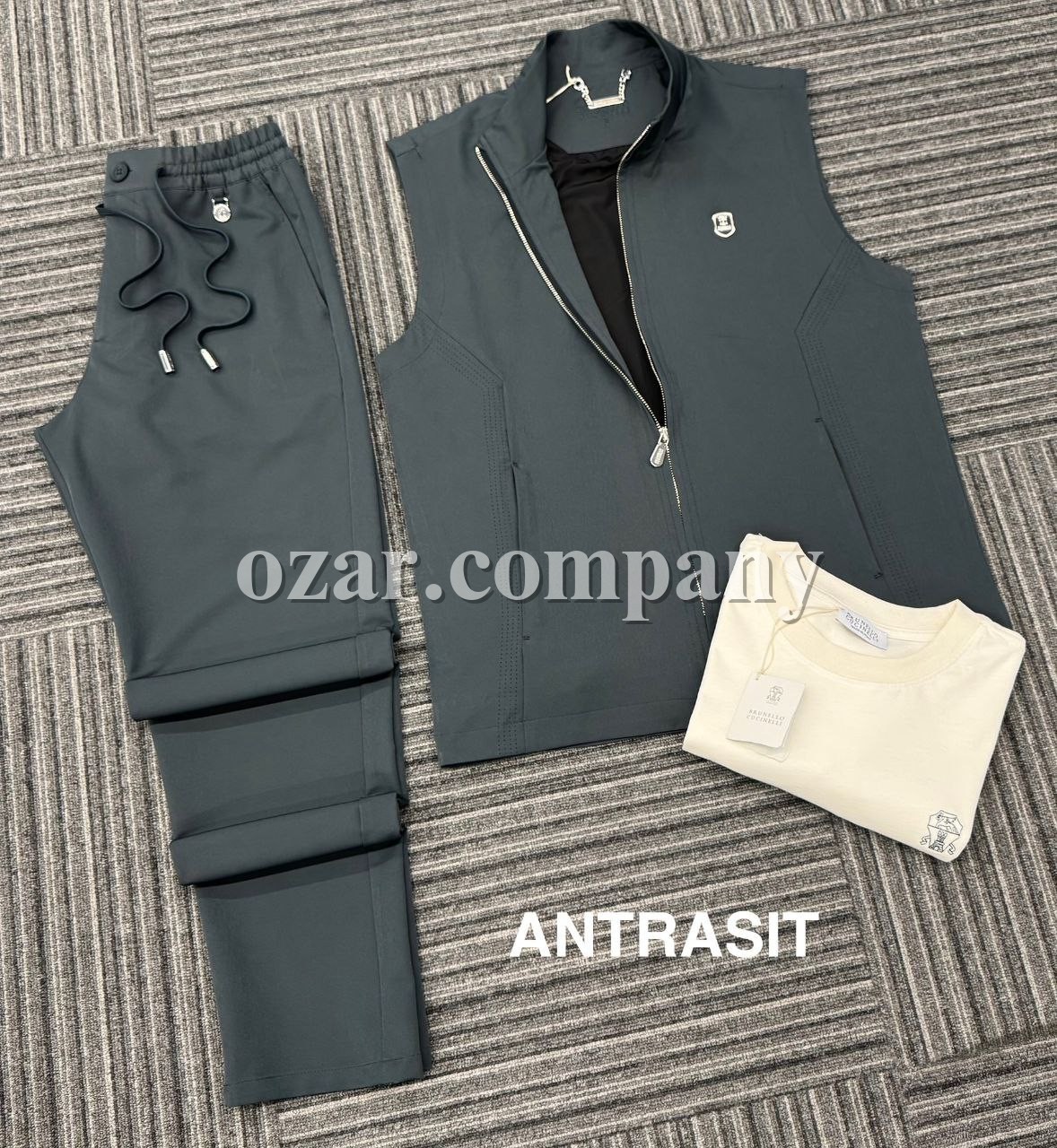 Мужской Костюм Тройка Brunello Cucinelli