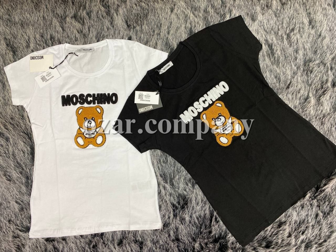 Женская Футболка Moschino