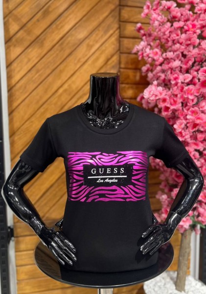 Женская Футболка Guess