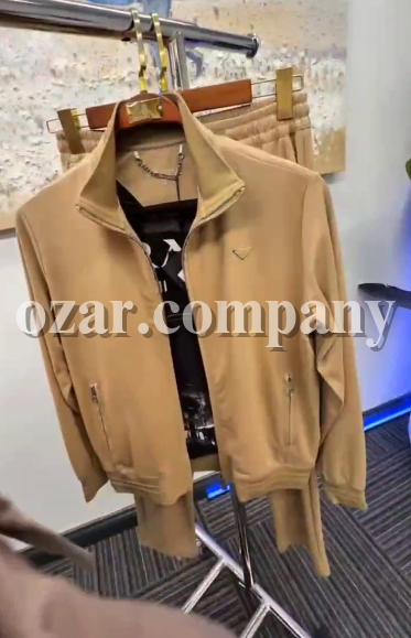 Мужской Костюм Prada
