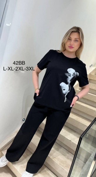 Женская Футболка New Color (Большие размеры)