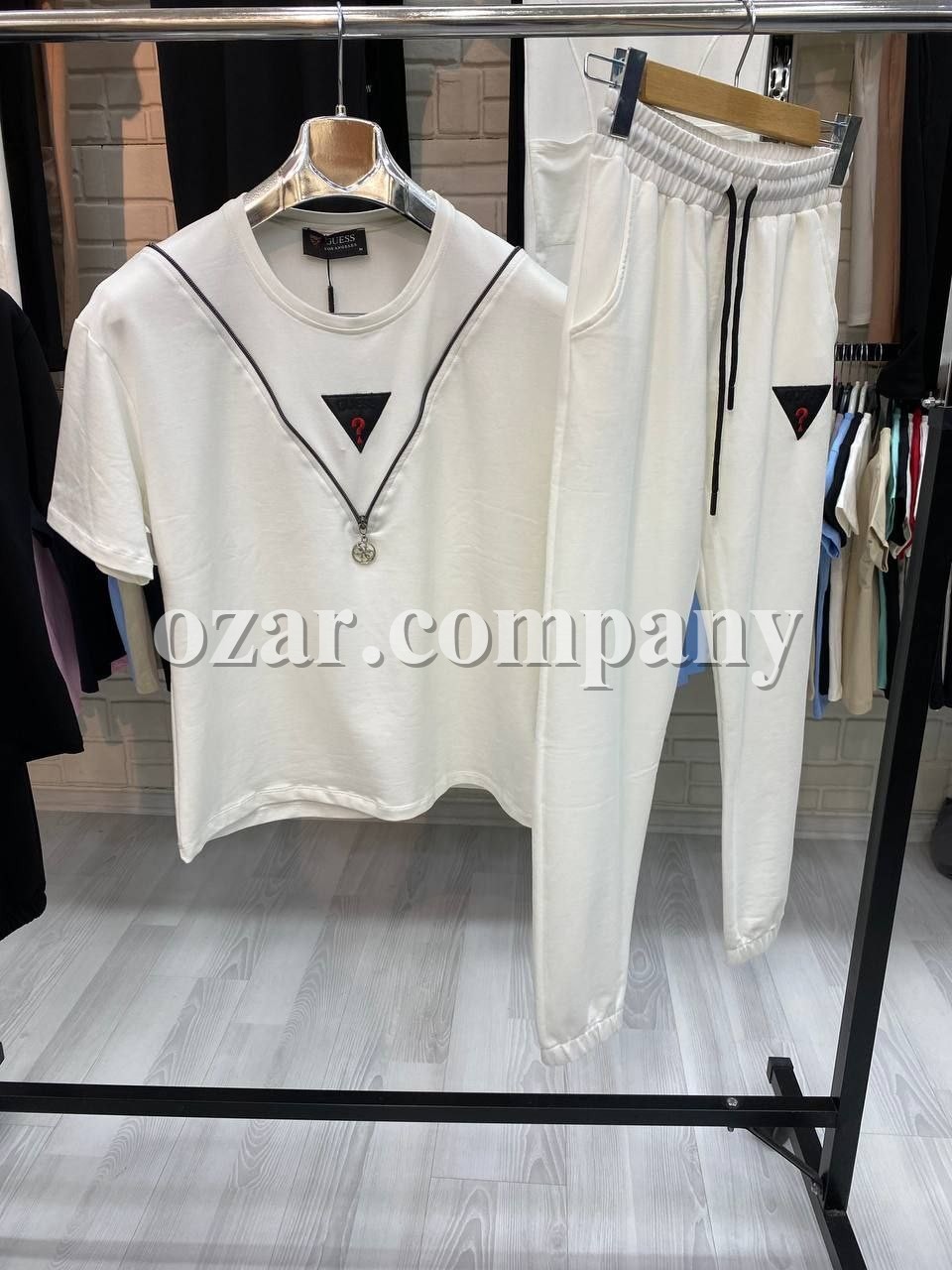 Женский Костюм Guess