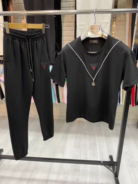 Женский Костюм Guess