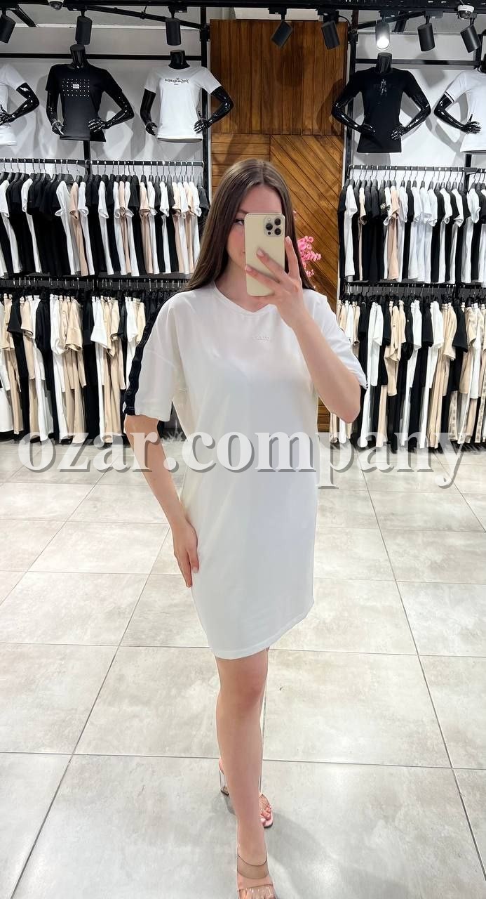 Женское Платье Guess