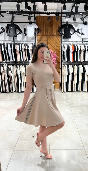 Женское Платье Guess