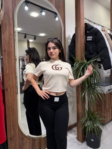 Женская Футболка Gucci