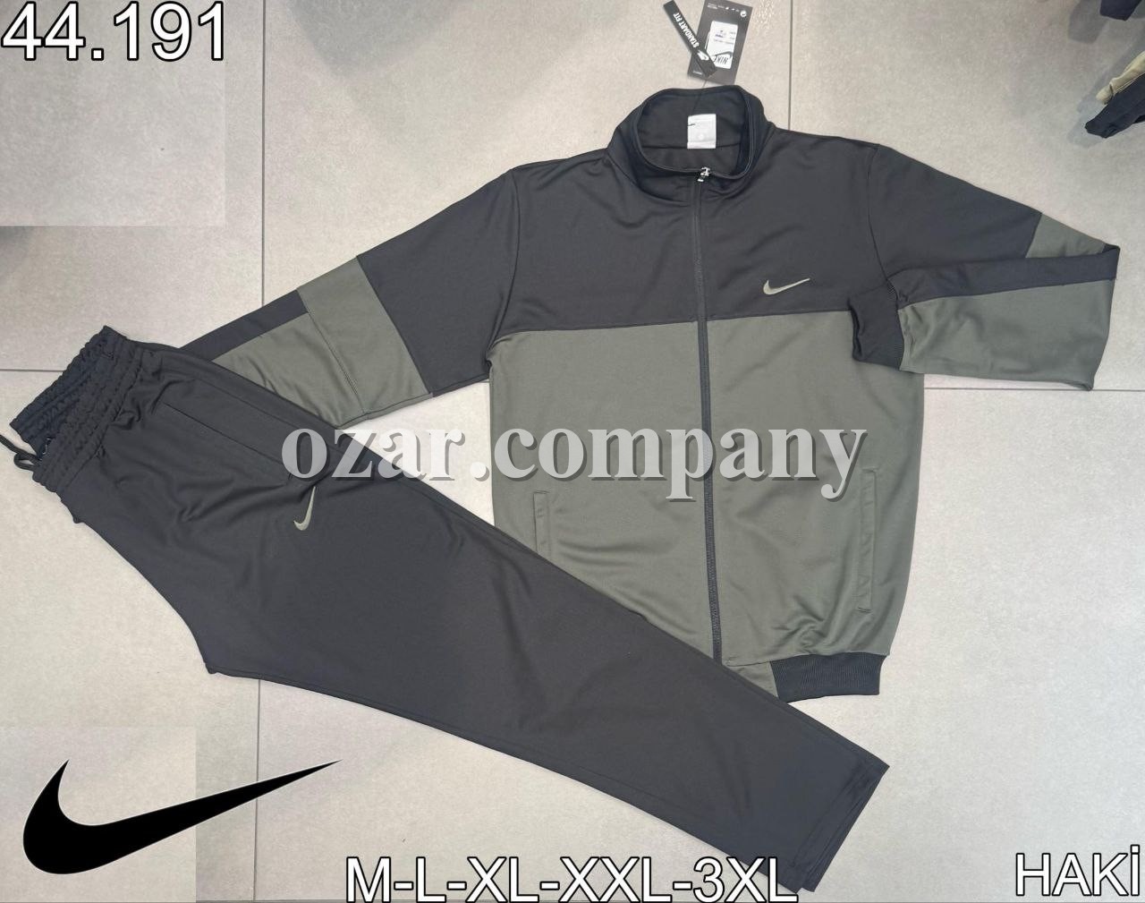 Мужской Спортивный Костюм Nike