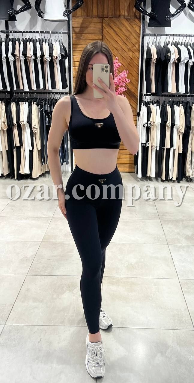 Женский Koмплект Prada