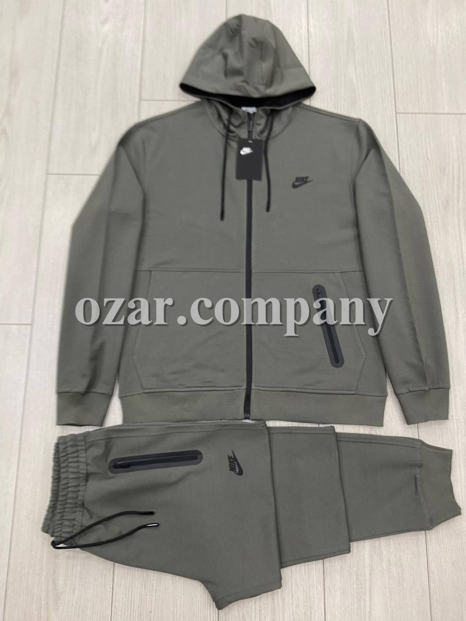 Мужской Спортивный Костюм Nike