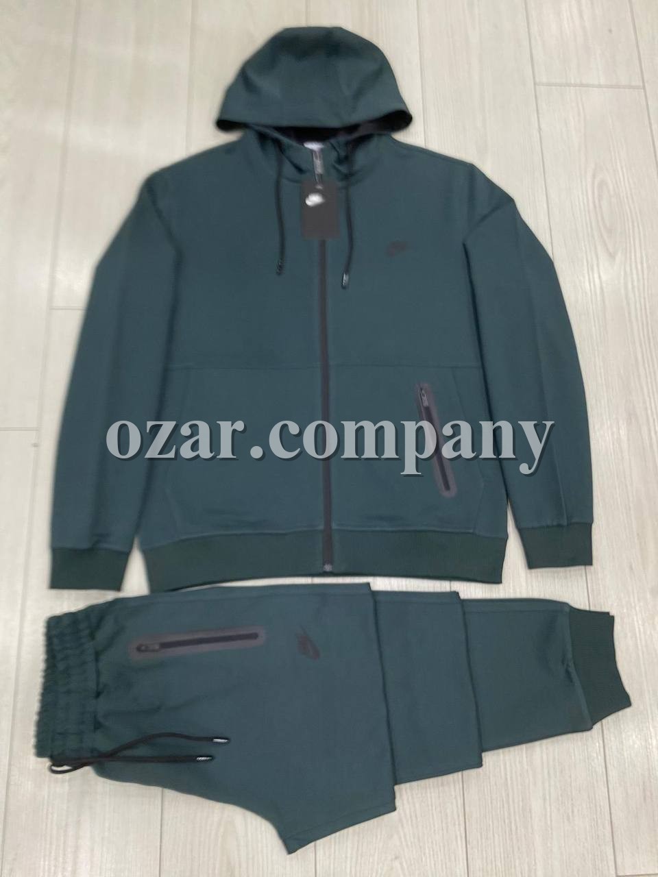 Мужской Спортивный Костюм Nike