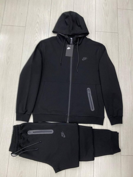 Мужской Спортивный Костюм Nike