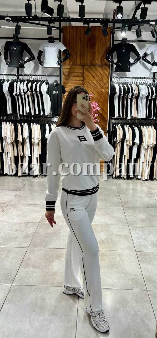 Женский Koстюм Miu Miu