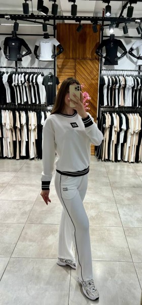 Женский Koстюм Miu Miu