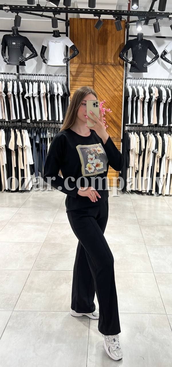 Женский Koстюм Guess