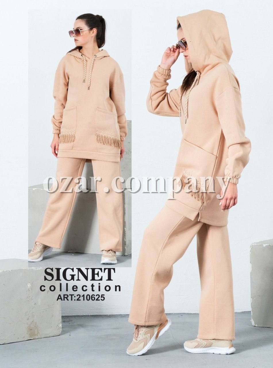 Женский Костюм Signet 