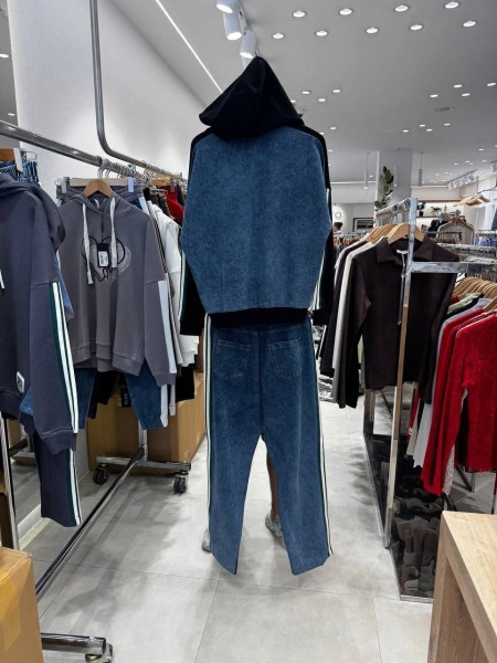 Женский Костюм Trikotto