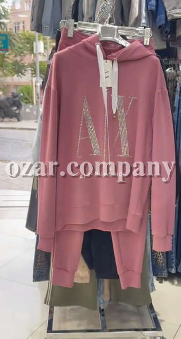 Женский Костюм Armani Exchange