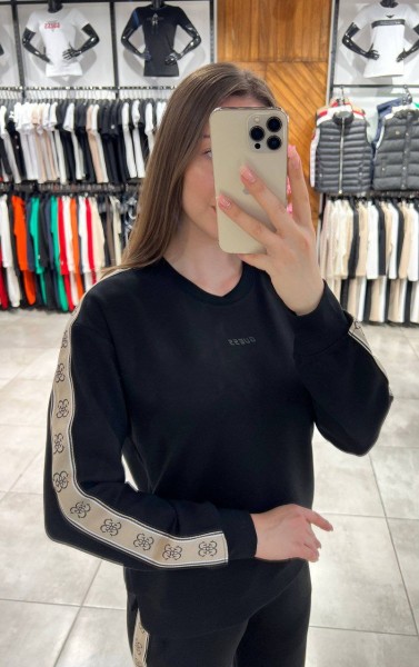 Женский Koстюм Guess