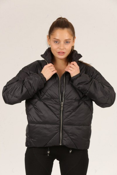 Женская Куртка Prada