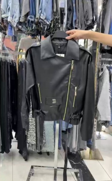 Женская Куртка Balmain