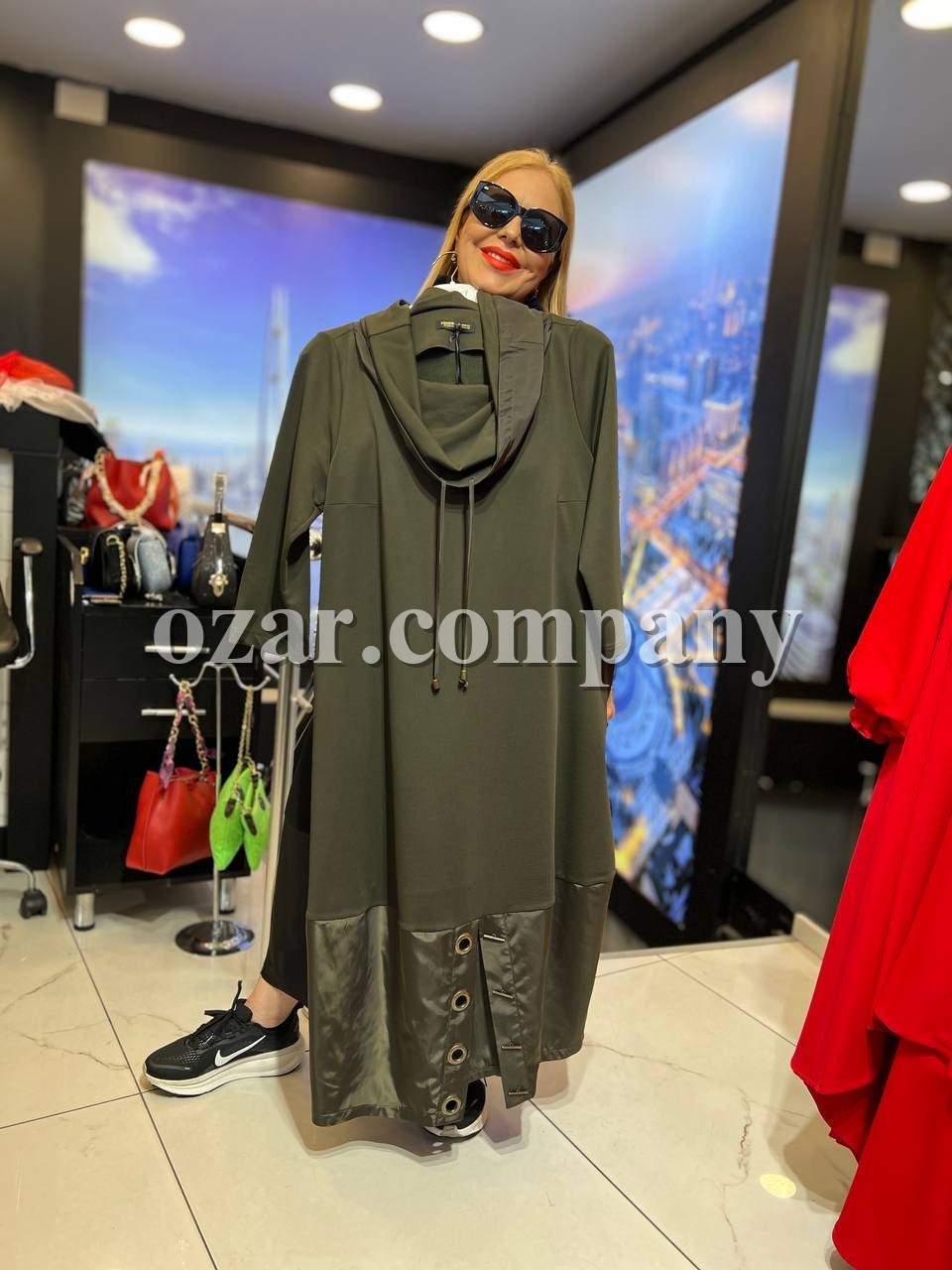 Женское Платье Iness (Большие размеры) Женское Платье Iness (Большие размеры)