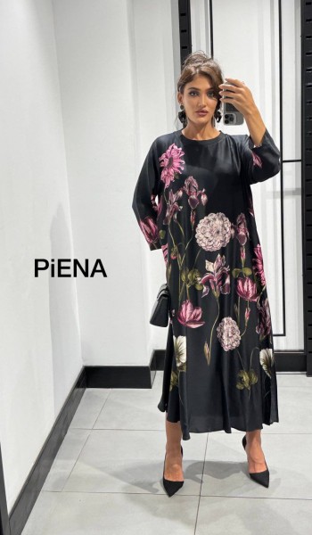 Женское Платье Piena (Большие размеры) Женское Платье Piena (Большие размеры)