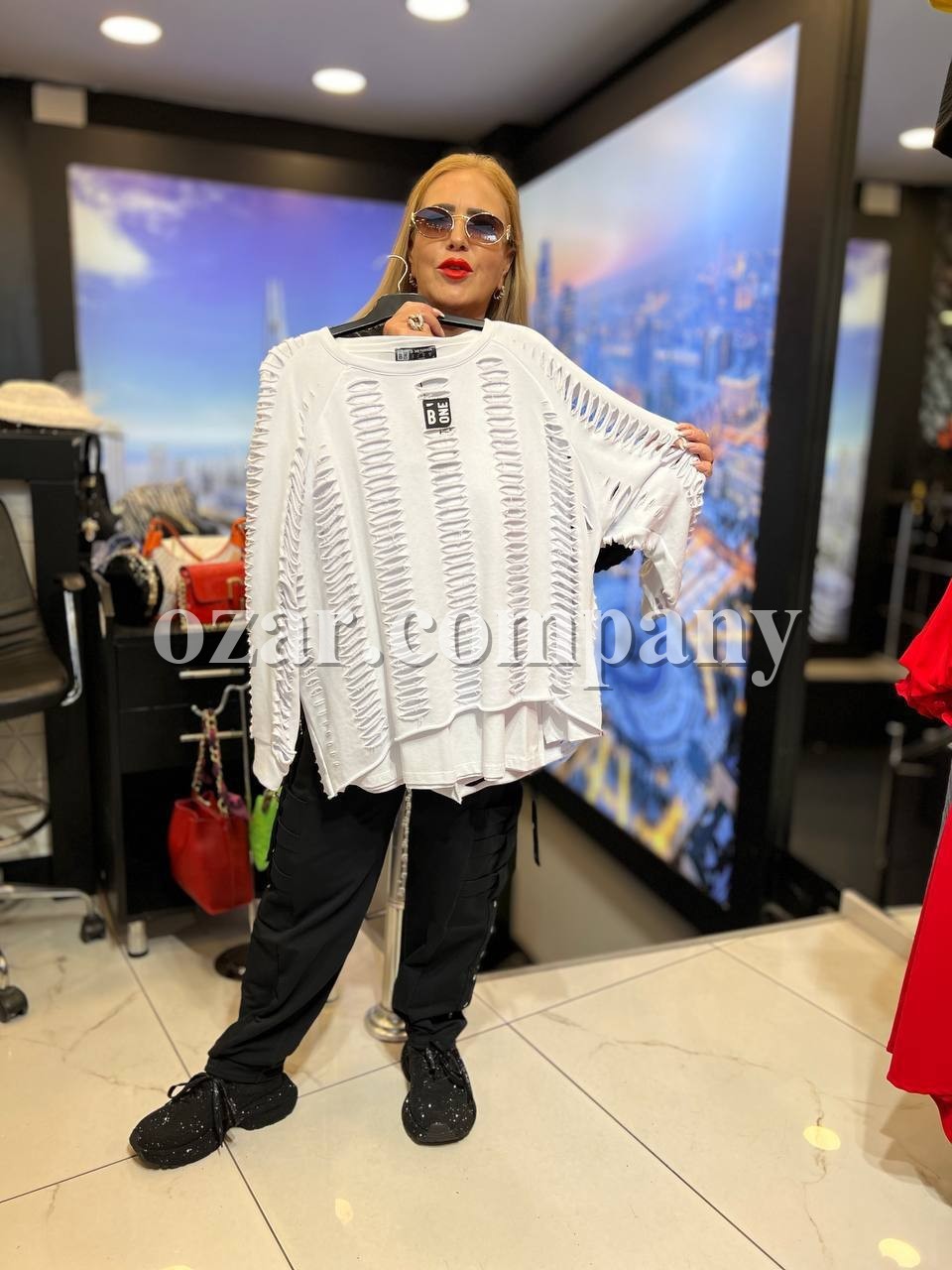 Женская Туника Iness (Большие размеры) Женская Туника Iness (Большие размеры)