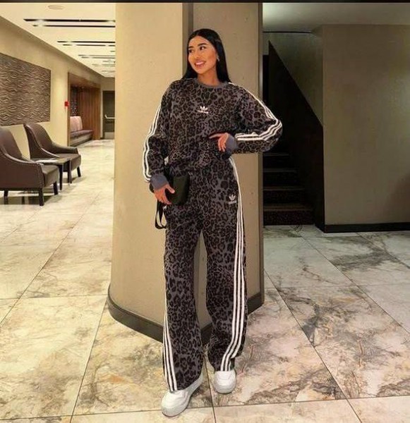 Женский Костюм Adidas