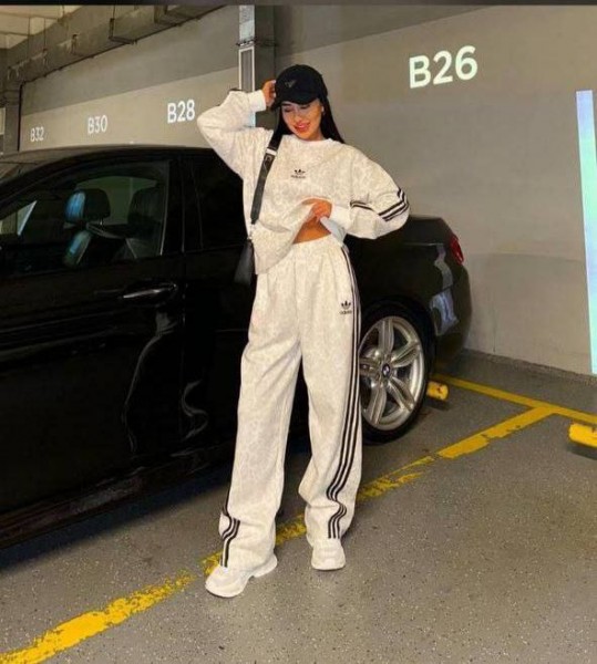 Женский Костюм Adidas