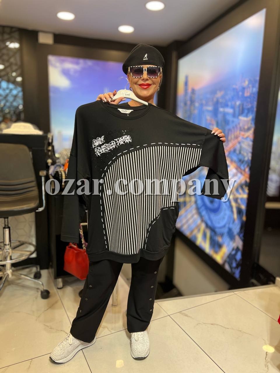 Женская Туника Iness (Большие размеры) Женская Туника Iness (Большие размеры)