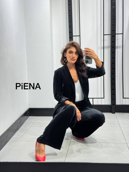 Женский Костюм Piena (Большие размеры)