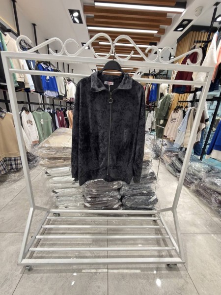 Женский Свитшот Signet  Женский Свитшот Signet