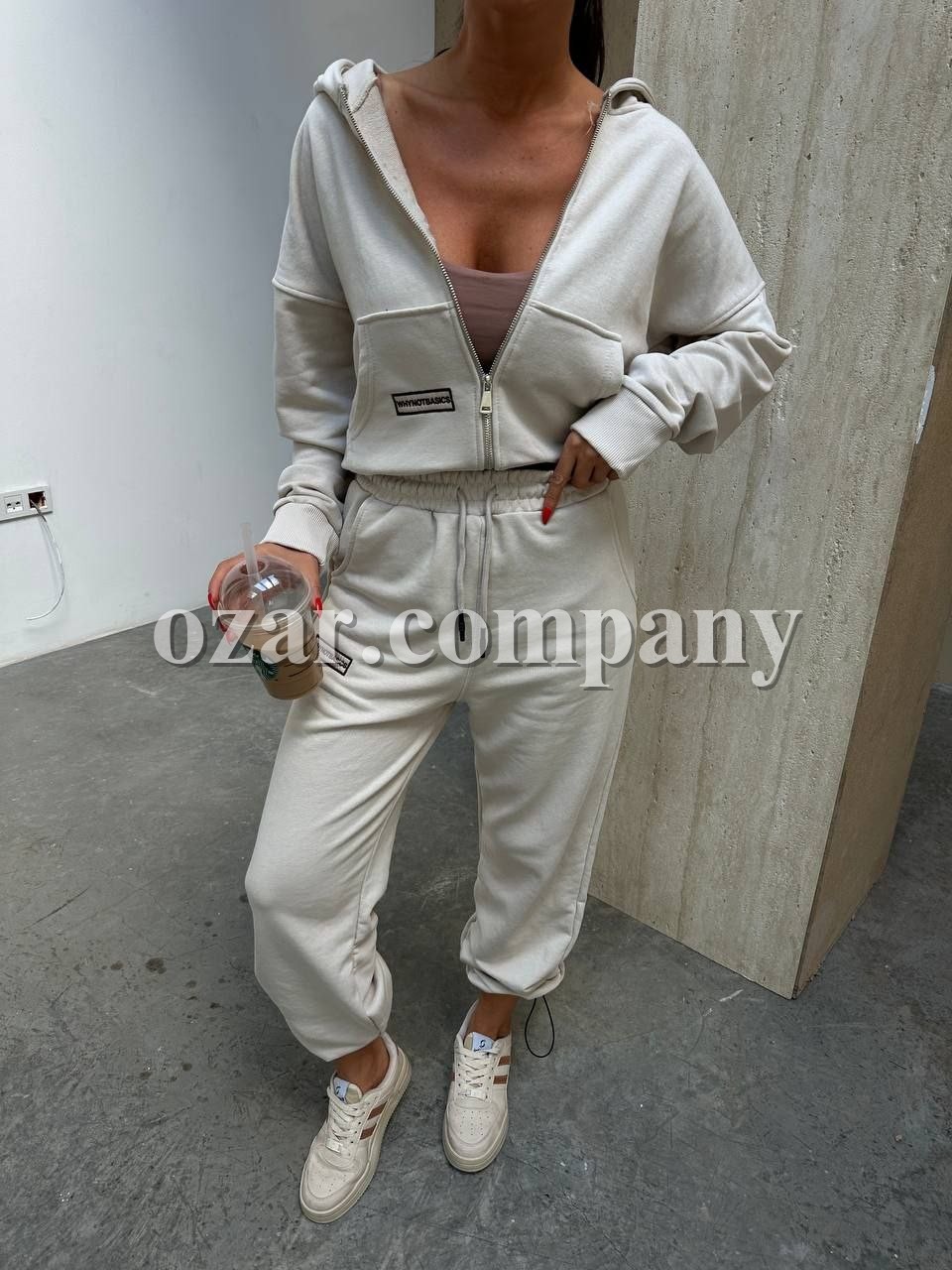 Женский Костюм Sote