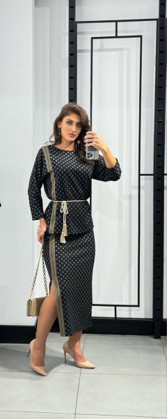 Женский Костюм Piena (Большие размеры) Женский Костюм Piena (Большие размеры)