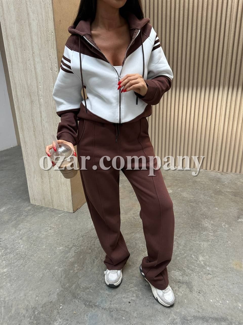 Женский Костюм Sote