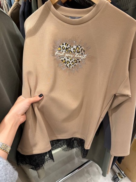 Женский Свитшот Trikotto  Женский Свитшот Trikotto