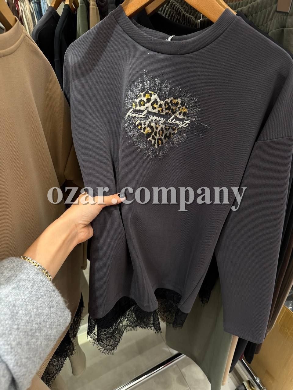 Женский Свитшот Trikotto  Женский Свитшот Trikotto