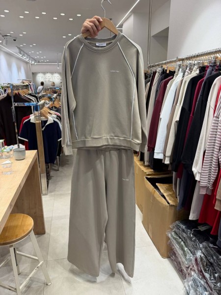 Женский Костюм Trikotto