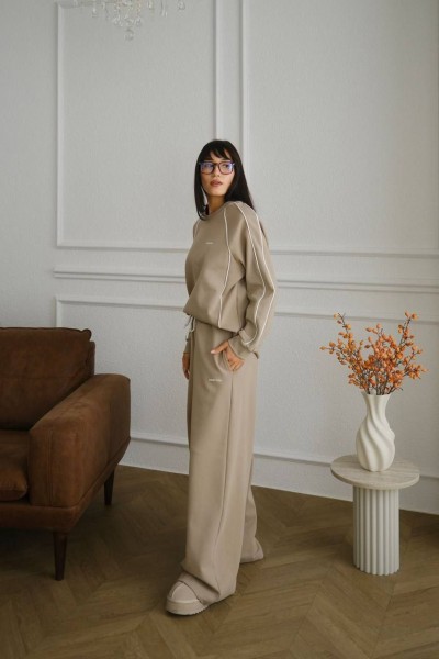 Женский Костюм Trikotto