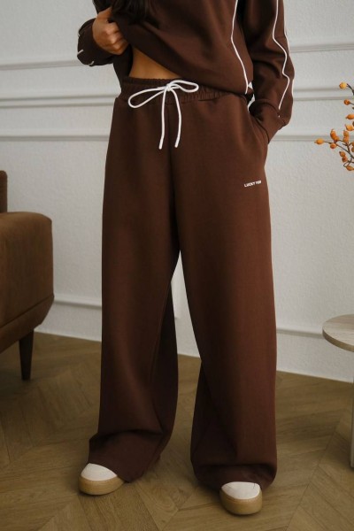 Женский Костюм Trikotto