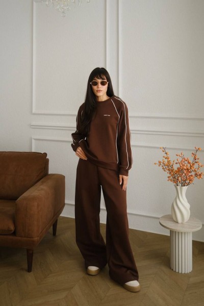 Женский Костюм Trikotto