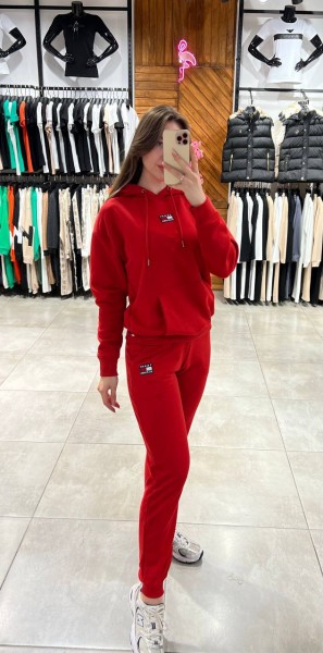 Женский Koстюм Tommy Hilfiger