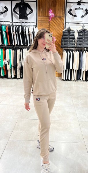 Женский Koстюм Tommy Hilfiger