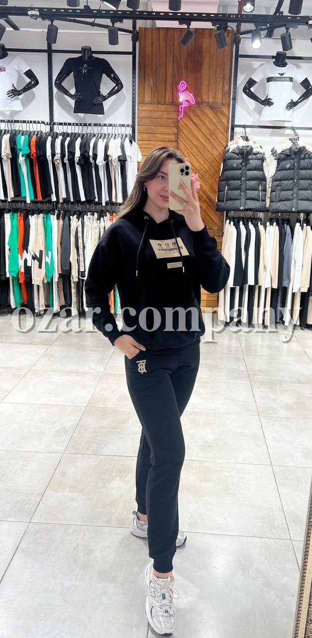 Женский Koстюм Burberry